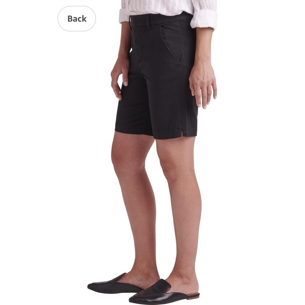 NWT JAG Women's Maddie Pull-on Shorts size 8 Black 8-inch Inseam - Picture 3 of 5